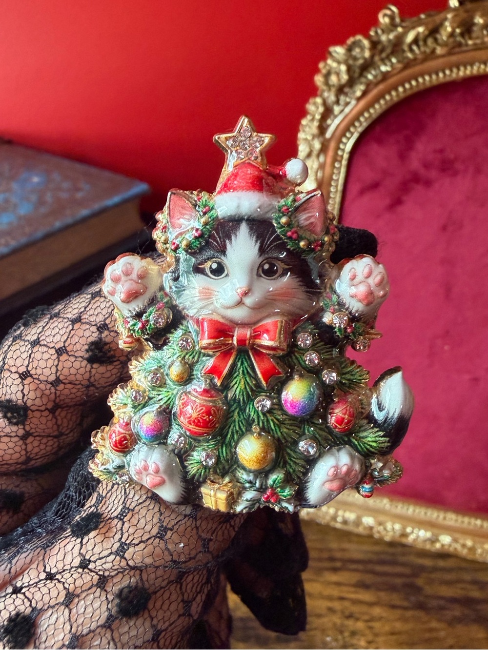 Cute Kitty Cat Christmas Tree Brooch